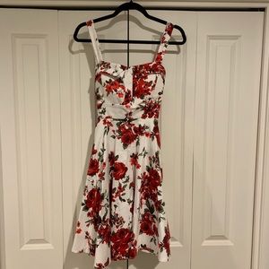 Beautiful floral boutique dress NWT